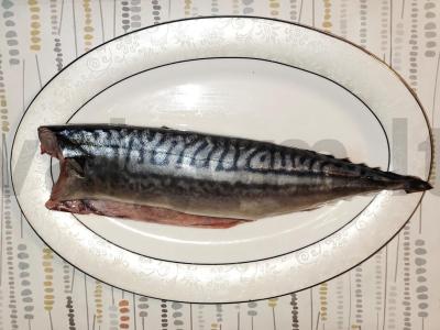 Kepta skumbrė agurkų-majonezo padaže Žingsnis 1