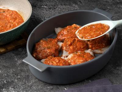 Menkių filė pomidorų padaže su feta Žingsnis 5