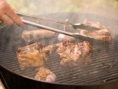 Troškinti jautienos uodegos ant grotelių su tortilija Žingsnis 6