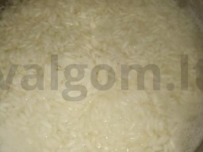 Ryžiai su daržovėmis Žingsnis 1