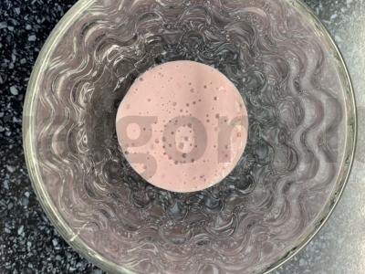 Jogurtinis pusryčių patiekalas su spanguolėmis, kukurūzų dribsniais, varškės sūriu ir granola Žingsnis 3