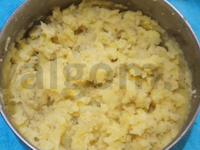 Kepti pyragėliai su bulvėmis Žingsnis 9