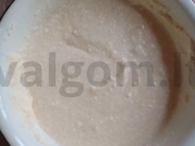 Smėlinis pyragas su vaisiais ir varške Žingsnis 9