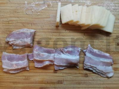 Bakoninė bulvė su sūriu Žingsnis 2