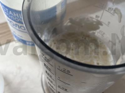 Bananų ledai su avietėmis Žingsnis 2