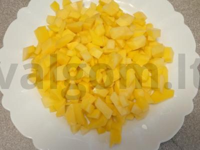 Borščas ant jautienos sultinio su šonine ir česnaku Žingsnis 2