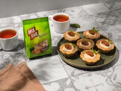 Vegetariškos nekeptos anakardžių tartaletės pagrindine nuotrauka