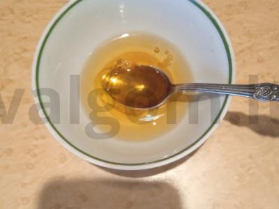 Salotas su vištienos kepenėlėmis, obuoliais ir vynuogėmis Žingsnis 11