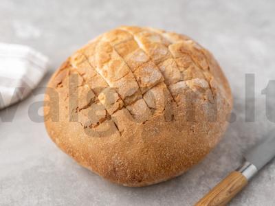 Duonos užkandis su sūriu ir česnaku Žingsnis 1