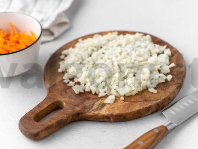 Grikių košė su jautienos troškiniu ir svogūnais Žingsnis 1