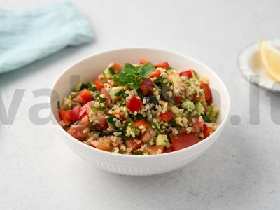 Bulguro tabule salotos pagrindine nuotrauka