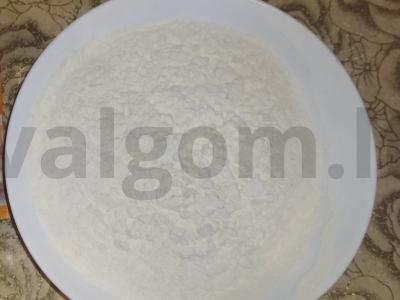 Varškės pynutės prie arbatos Žingsnis 3