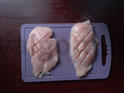 Vištienos filė su špinatais grietinėlės padaže Žingsnis 1