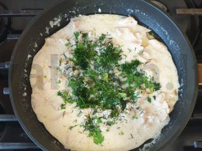 Vištienos filė, troškinta grietinėje Žingsnis 5