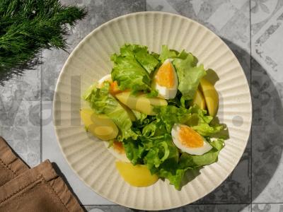 Salotos su riebia žuvimi ir jauna bulve Žingsnis 3