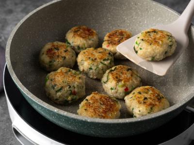 Žuvies kotletai su daržovėmis Žingsnis 5