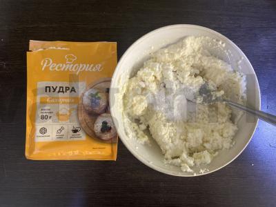 Sūrio blynai su kokosų drožlėmis, kepti orkaitėje Žingsnis 2