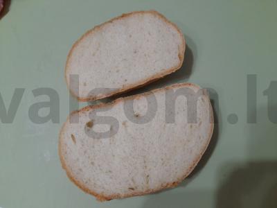 Sumuštinis su marinuotais agurkais, rūkytomis dešromis ir tilziter sūriu Žingsnis 3