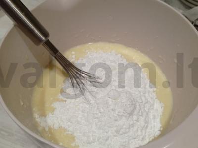 Sūrio keksiukai su pienu Žingsnis 6