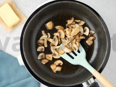 Žuvienė su grybais Žingsnis 4