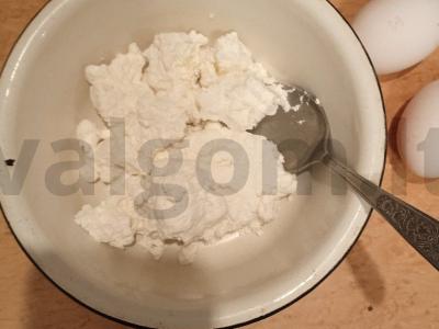 Varškės ir vanilės blynai Žingsnis 1