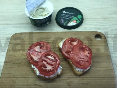 Tostai su pomidorais ir varškės sūriu Žingsnis 3