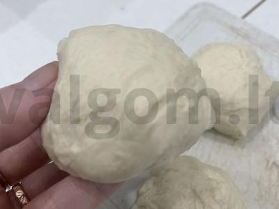 Paprasti pyragėliai su kopūstais ir česnaku pipirais Žingsnis 3