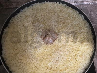 Plovas su kiauliena ir česnaku Žingsnis 8