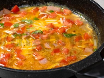 Kiaušiniai su kumpiu ir sūriu Žingsnis 6