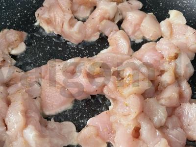 Salotas „Sotūs vištiena“ Žingsnis 3