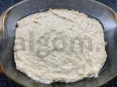 Pyragas su raugintu pienu, varške ir obuoliais Žingsnis 5