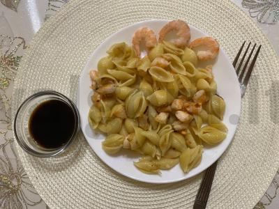 Makaronai su krevetėmis sojos padaže Žingsnis 9
