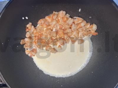 Orzo su krevetėmis grietinėlės-sūrio padaže Žingsnis 4