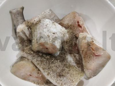 Skaniausia menkė su grietine ir sūriu Žingsnis 2