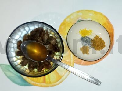 Troškinti vištienos skrandžiai su juodaisiais maltaisiais pipirais ir šafraniniu sėklomis Žingsnis 4