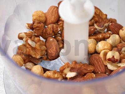 Vyšnių ritinys iš sluoksniuoto tešlos Žingsnis 3