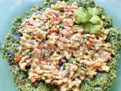 Avinžirnių omletas su špinatais pagrindine nuotrauka