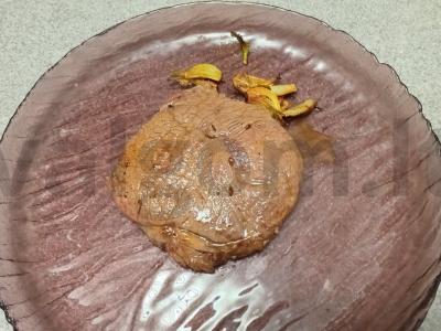 Jautienos steikas su kmynais ir česnaku Žingsnis 5