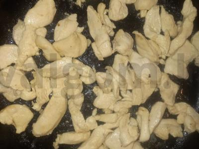 Wok su vištiena, saldžiuoju pipiru ir imbieru Žingsnis 2