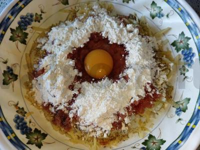 Bulviniai blynai su lašiša ir svogūnais Žingsnis 6