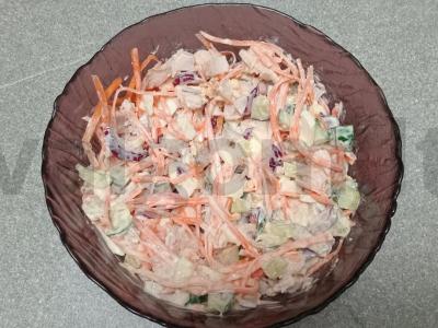 Salotos su rūkytomis vištienos krūtinėlėmis ir korėjietiška morkų salotomis Žingsnis 7