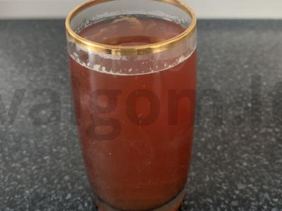 Šaltas arbata su vyšniomis ir cukranendrių cukrumi Žingsnis 4