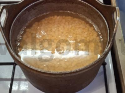 Žirnių piurė su keptu svogūnu Žingsnis 3