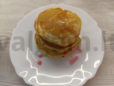 Purūs blynai su aviečių sirupu Žingsnis 7