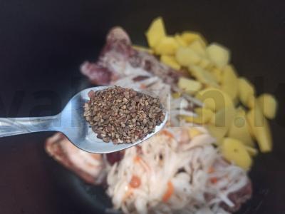 Sultingas sriuba su kiaulienos šonkauliais „Kopūstynas“ Žingsnis 3