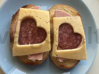 Sumuštinis su rokforo sūriu ir dešra Žingsnis 5