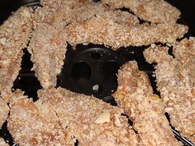 Traškūs vištienos filė stripsai oro grilyje Žingsnis 5