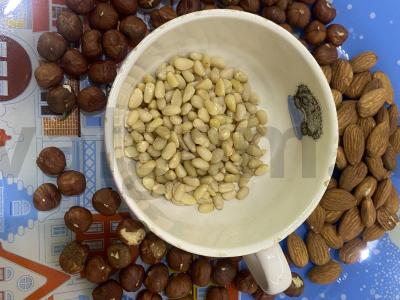 Riešutų pasta su medumi Žingsnis 1