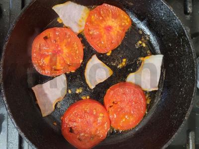 Sultingas kiaušinienė su kumpiu ir pomidoru Žingsnis 2