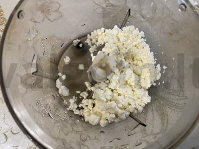 Vaisių-varškės kokteilis Žingsnis 1